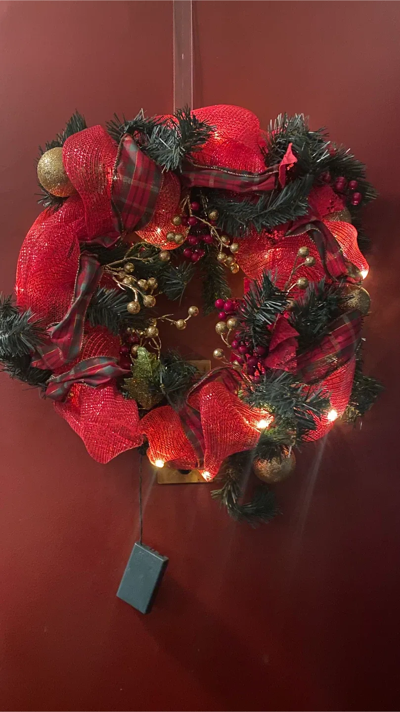 Christmas Wreath with Lights
