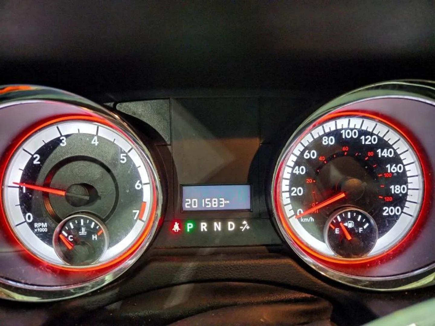 2013 Dodge Grand Caravan - Red image indicator(8)