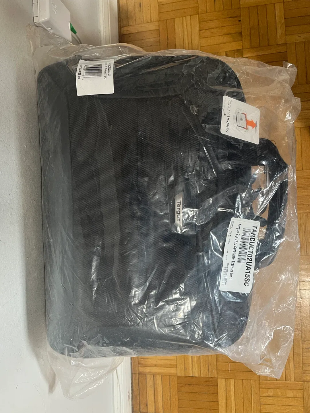 New Targus Corporate Traveler 13-14" Briefcase