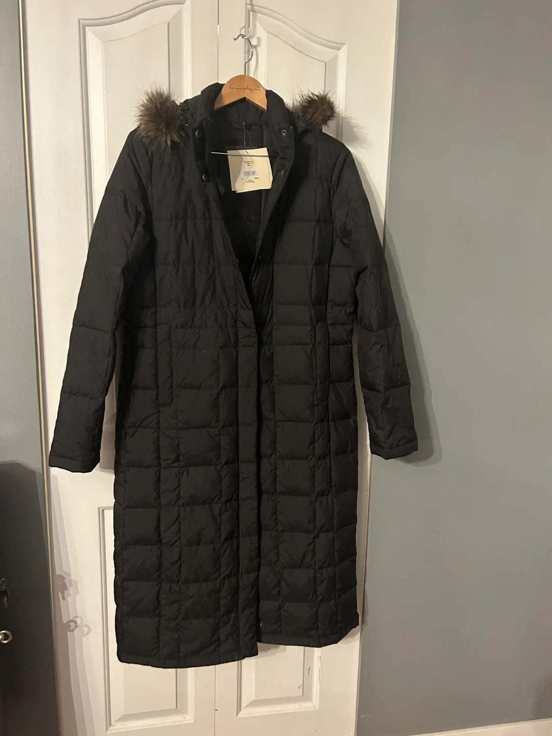 NWT Denver Hayes down coat