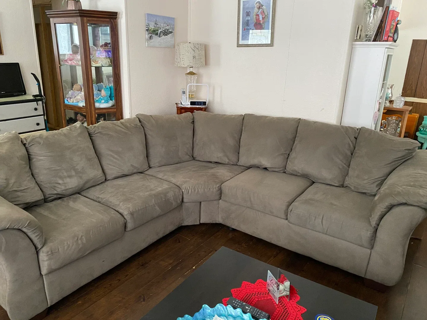 Comfortable Sectional Sofa - Great Condition!