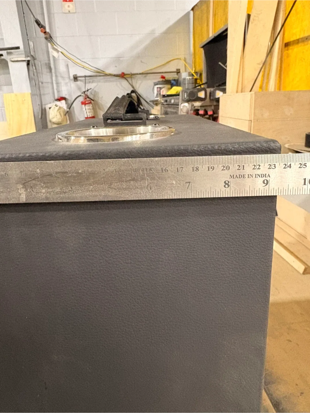 Custom Sound System with Dewalt battery powered image indicator(8)