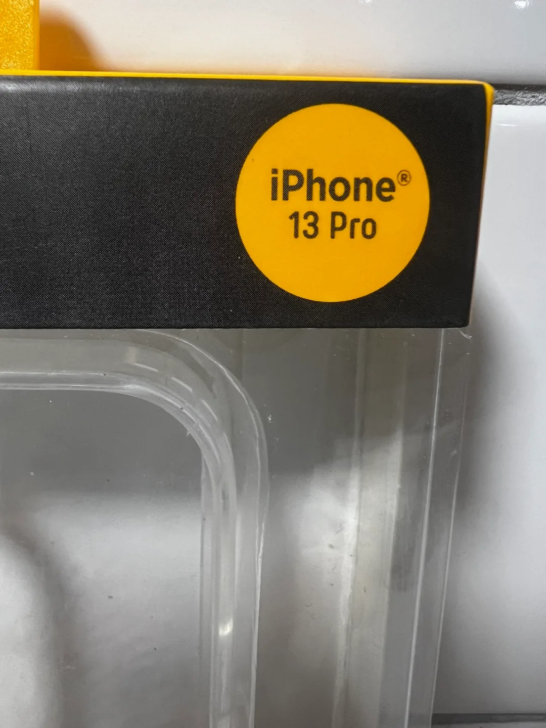 New Blackweb iPhone 13 Pro Hard-Shell MagSafe Case image indicator(2)