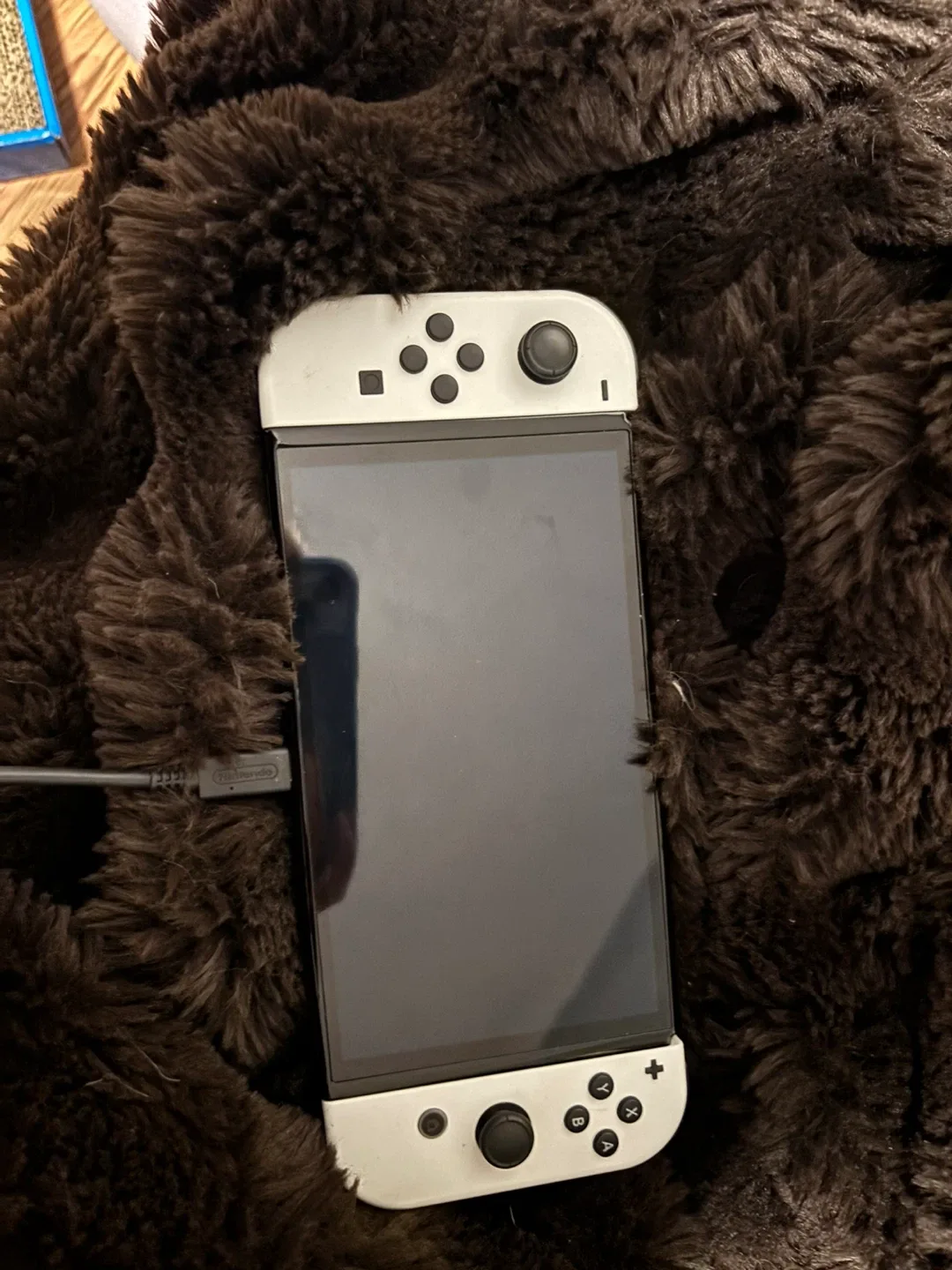 Nintendo OLED switch - white image indicator(3)
