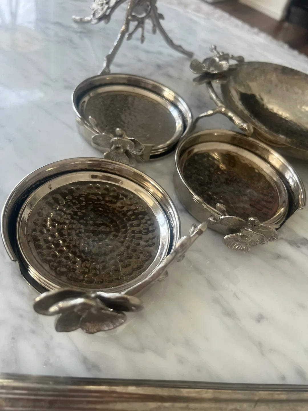 Hammered Silver Orchid Collection Serving Set image indicator(2)