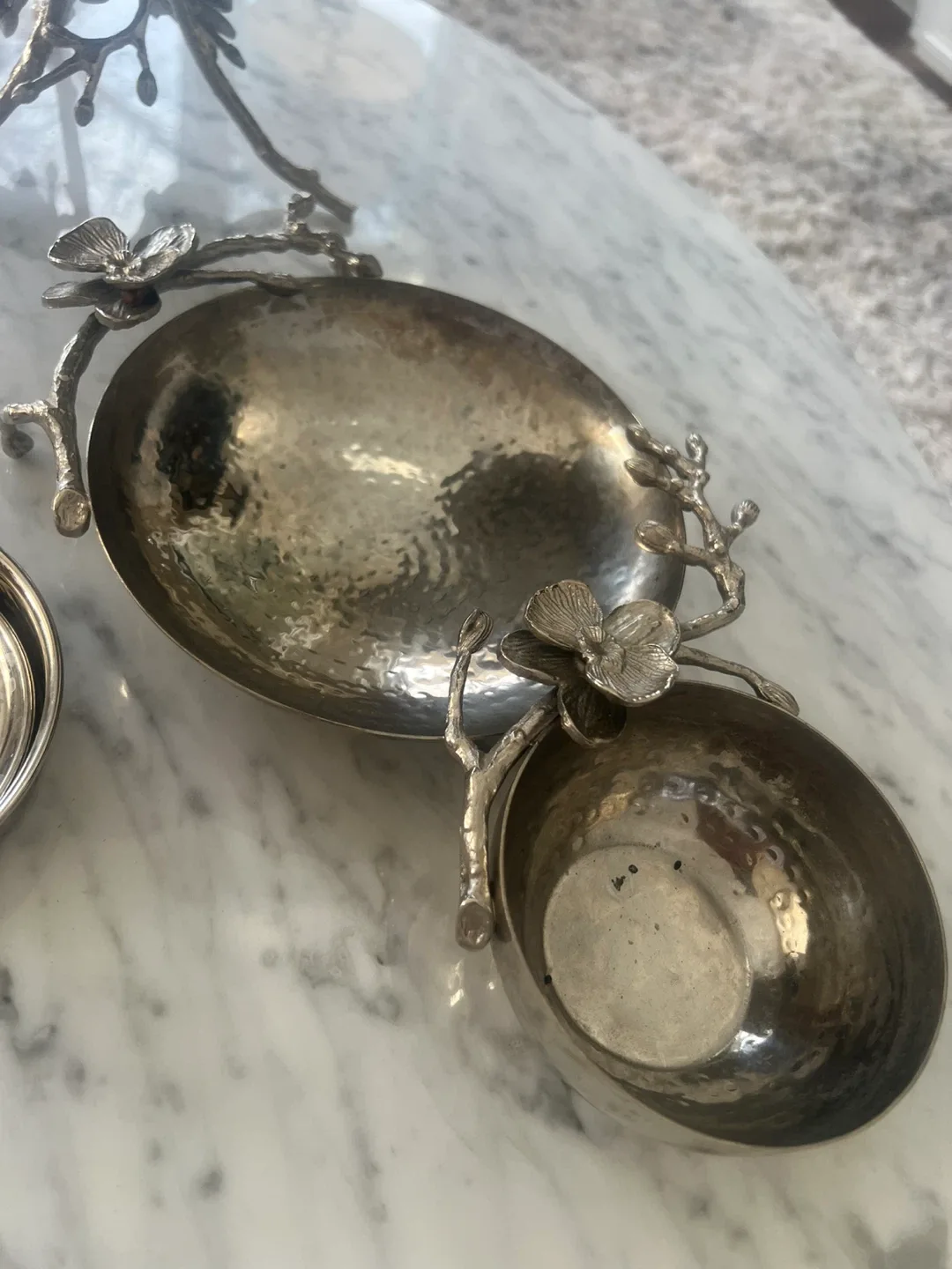 Hammered Silver Orchid Collection Serving Set image indicator(5)