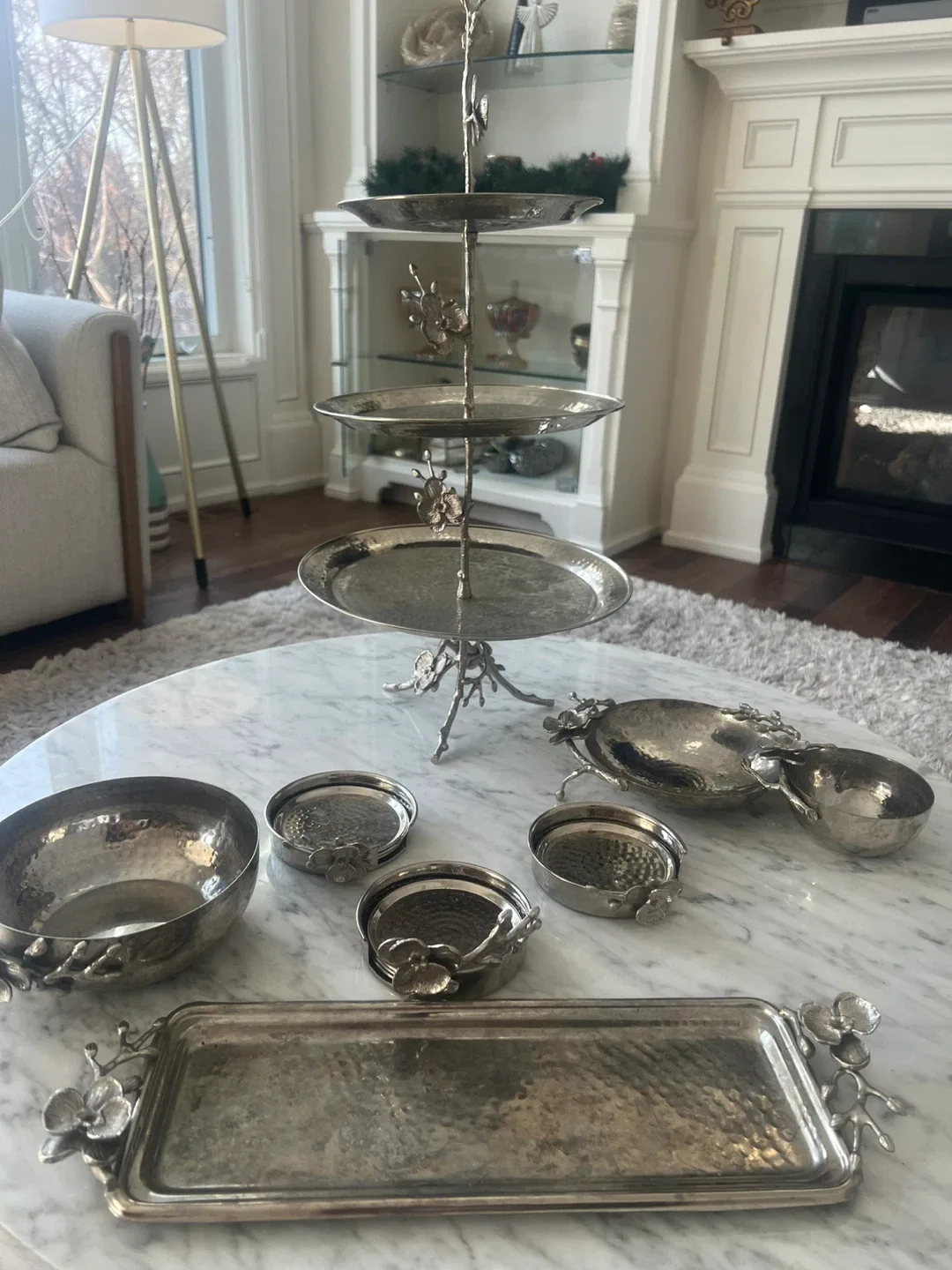 Hammered Silver Orchid Collection Serving Set image indicator(7)