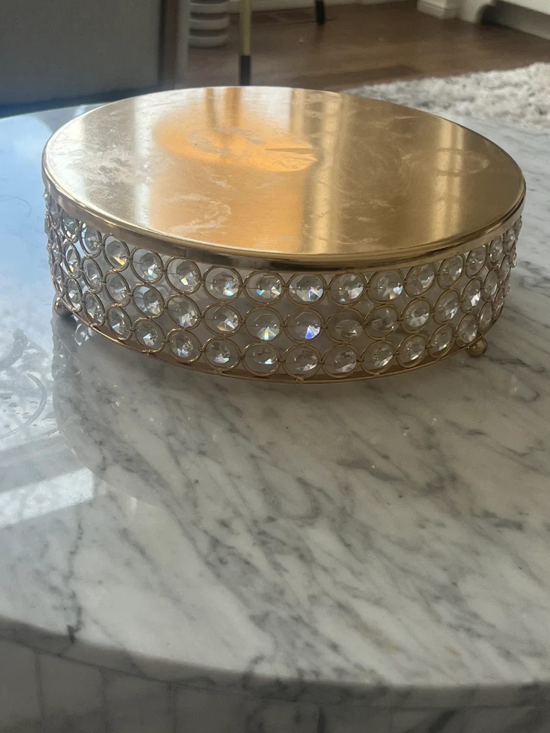 Crystal & Gold Cake Stand image indicator(2)