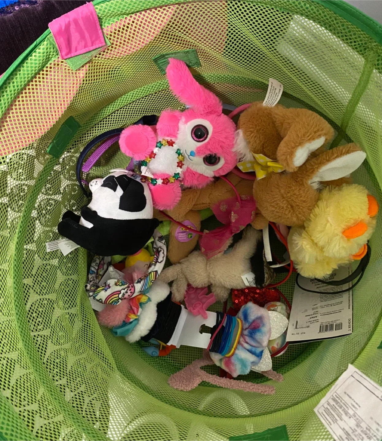 Mixed girls accessories, plush toys and blanket