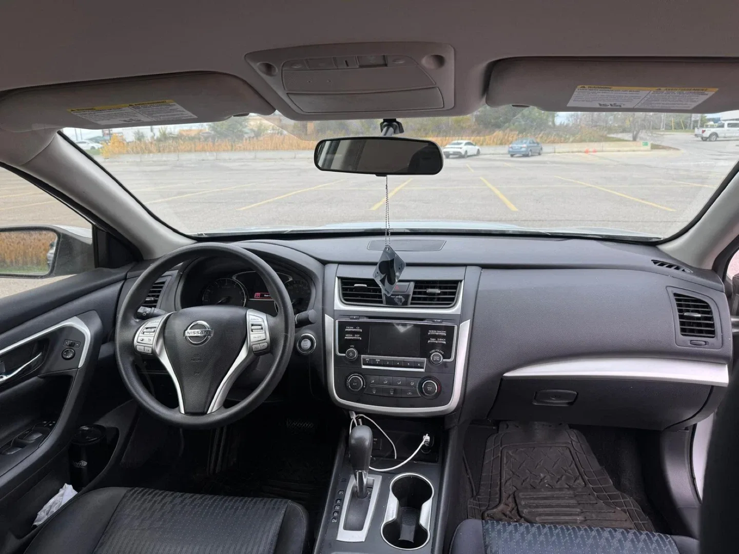 2016 Nissan Altima image indicator(5)