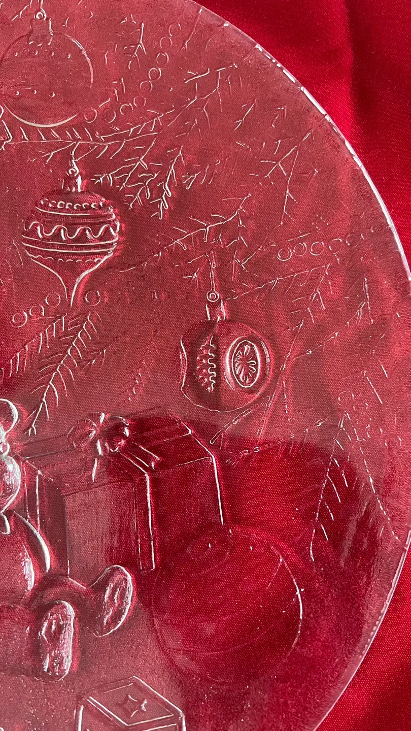 1980’s Vintage Libbey 13” Holiday Serving Platter #clearout image indicator(7)