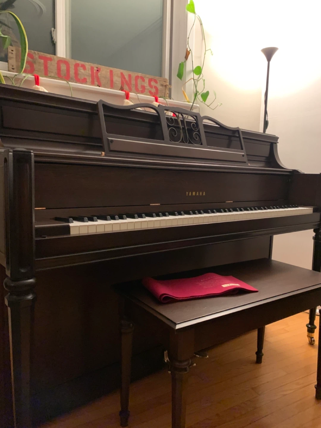 Yamaha Japanese upright Piano - photo 2