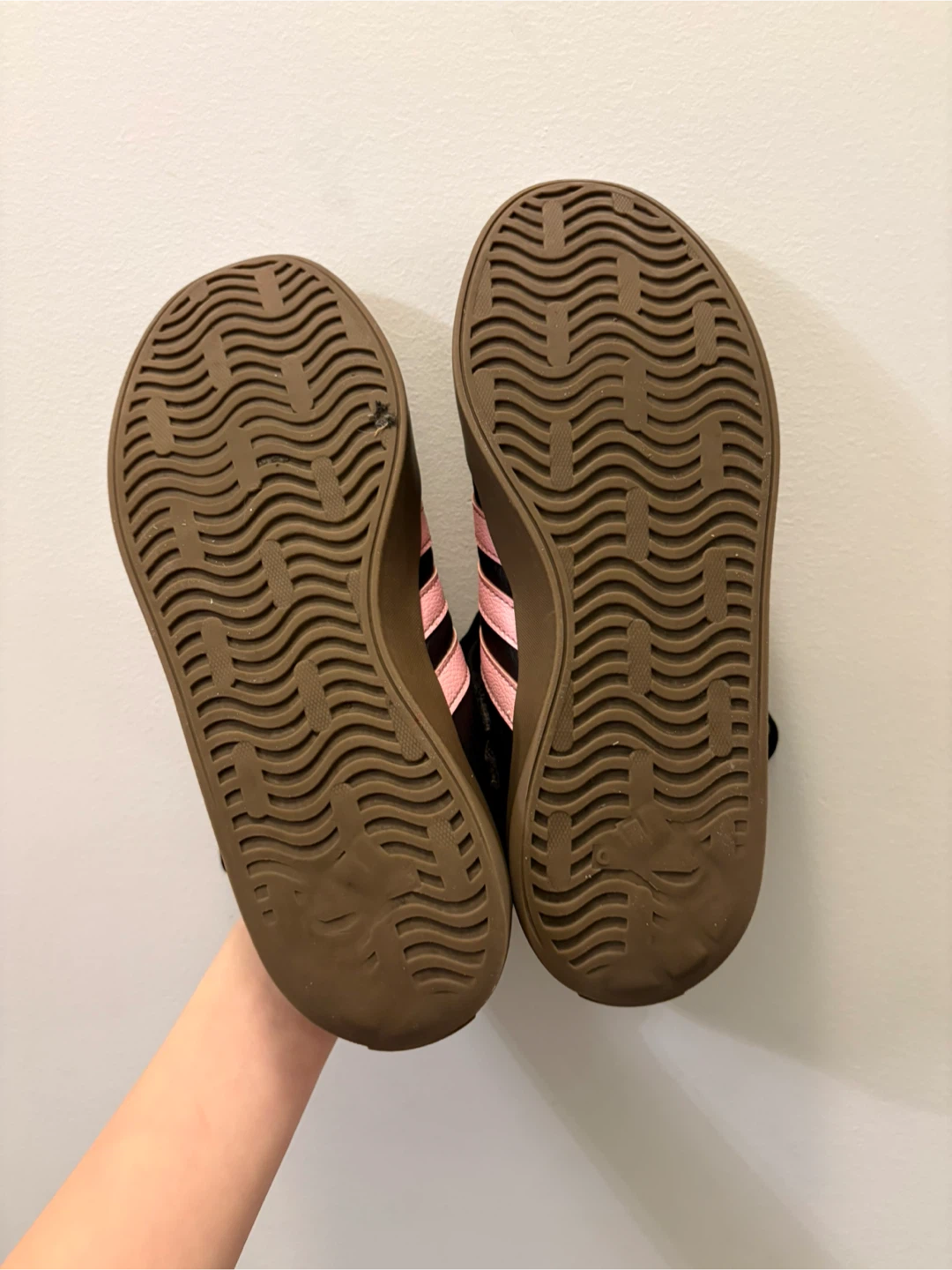 Adidas Gazelle Black/Pink Shoes 6.5 - photo 5