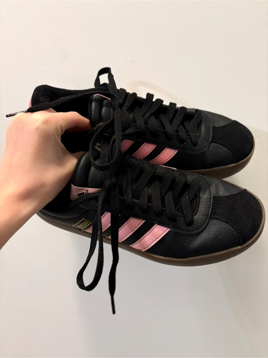 Adidas Gazelle Black/Pink Shoes 6.5 - photo 2