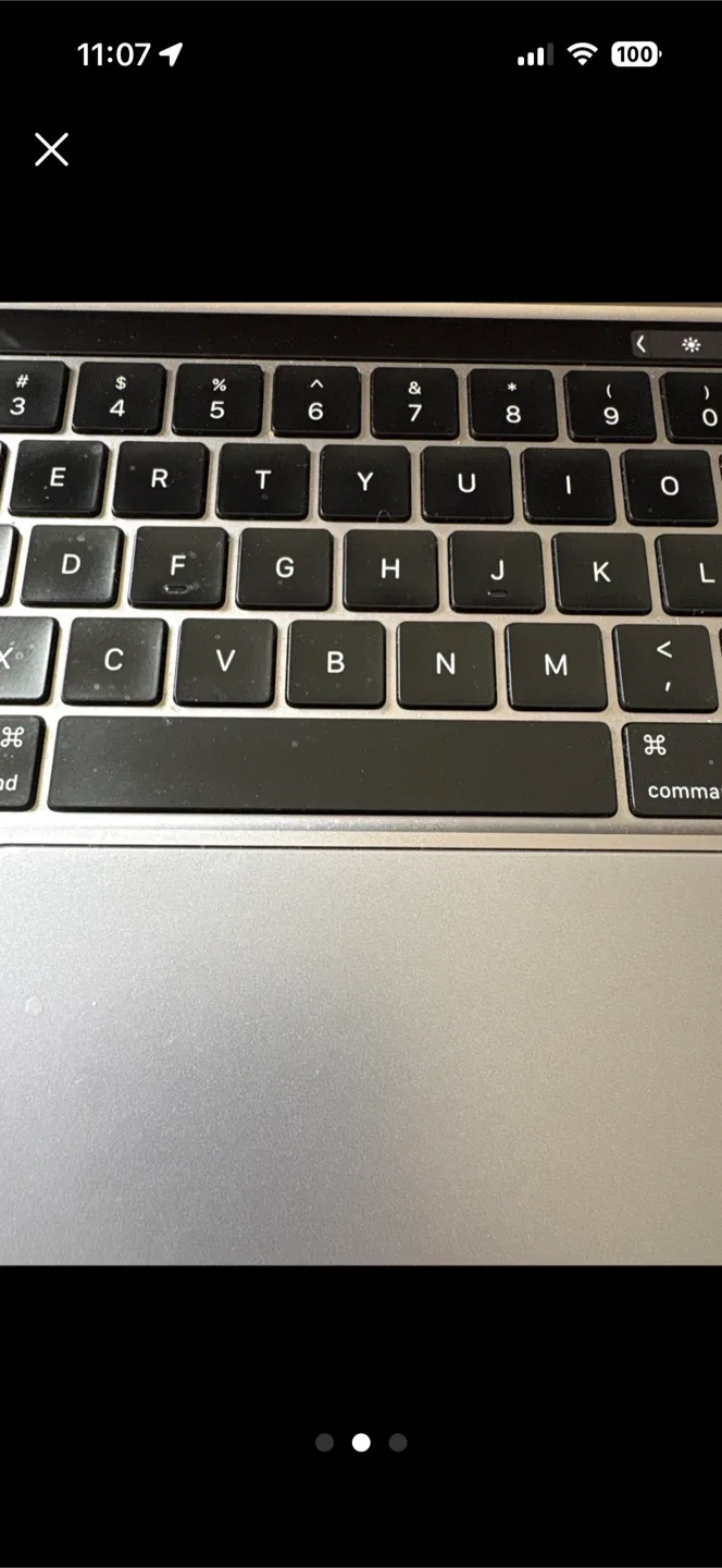 #’cleanout’ Apple MacBook Pro 13-inch image indicator(2)