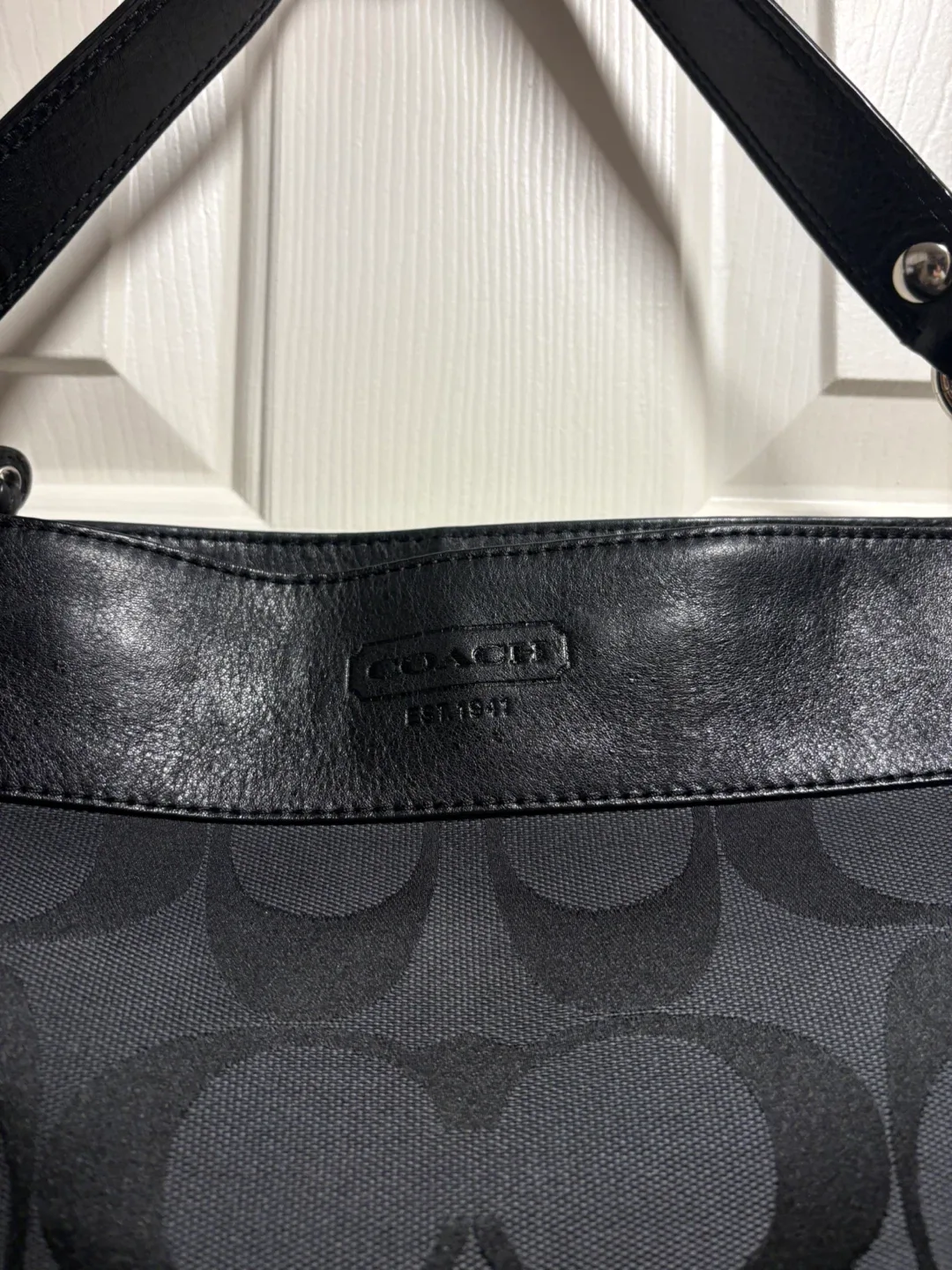 Coach Black Signature Hobo Bag image indicator(2)