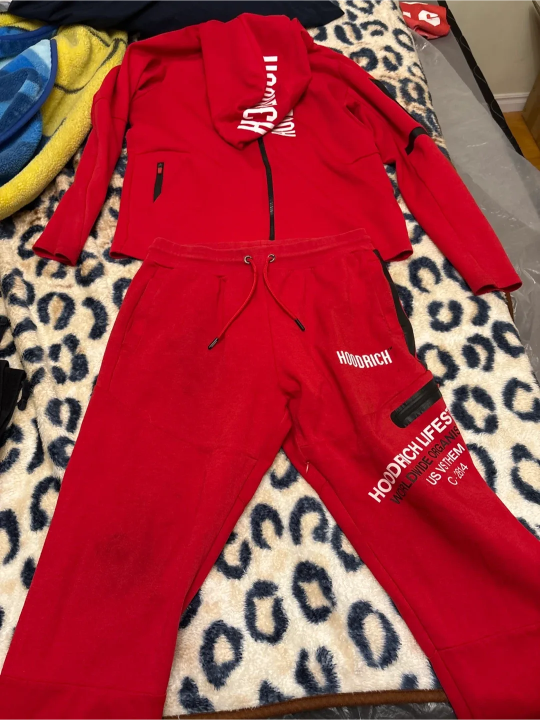 Hoodrich & Guess Sweatpants image indicator(3)