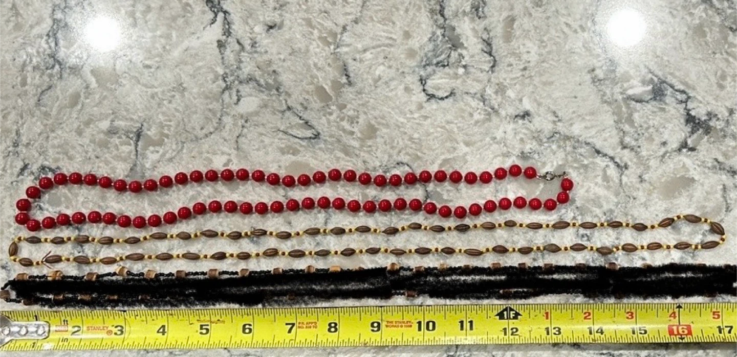 Pair Beaded Necklaces - photo 5