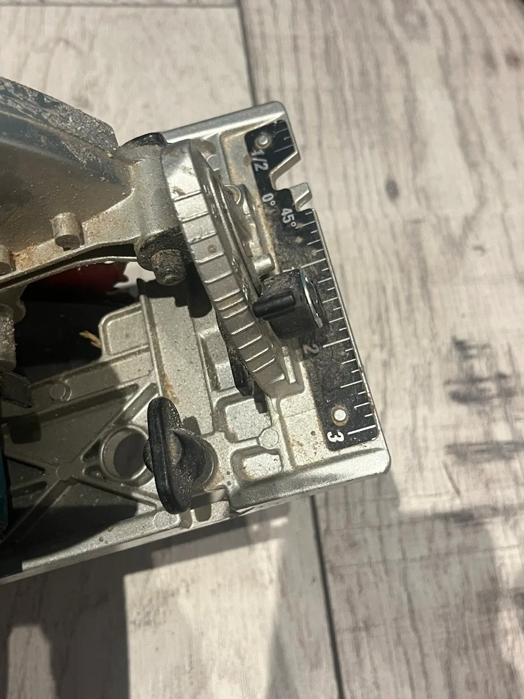 Makita Circular Saw with battery image indicator(7)