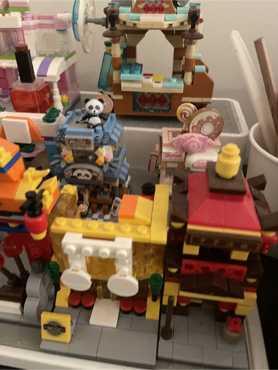 Lego Creator Expert Chinatown Buildings - photo 4