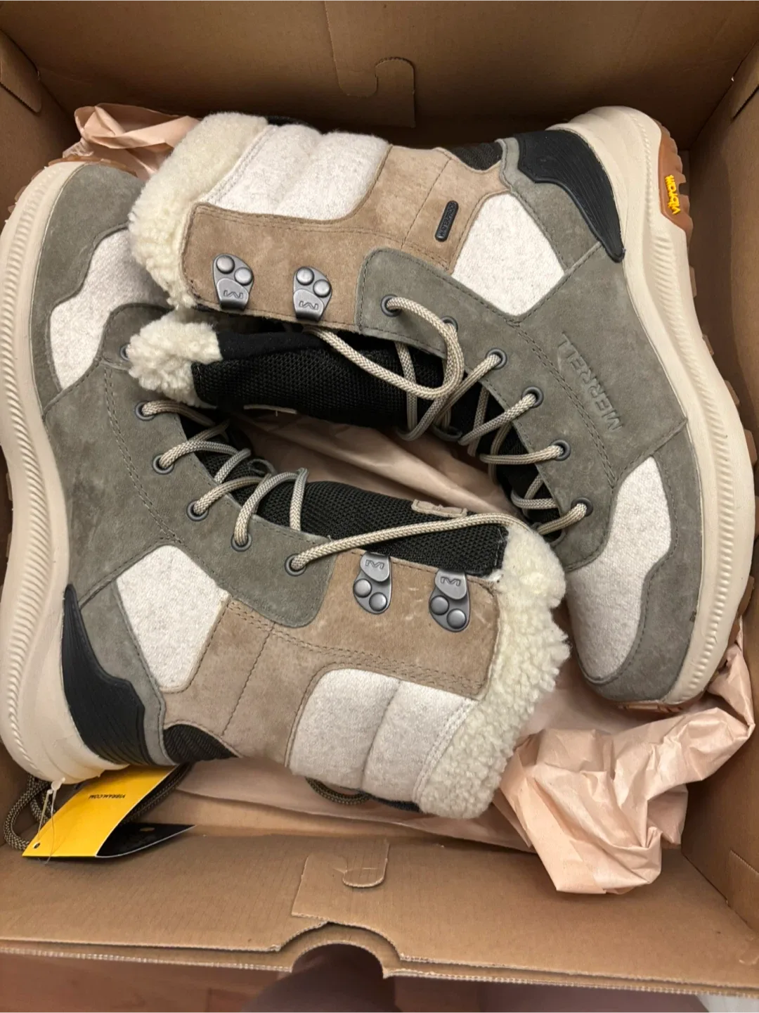 Merrell Women’s boots, size 8