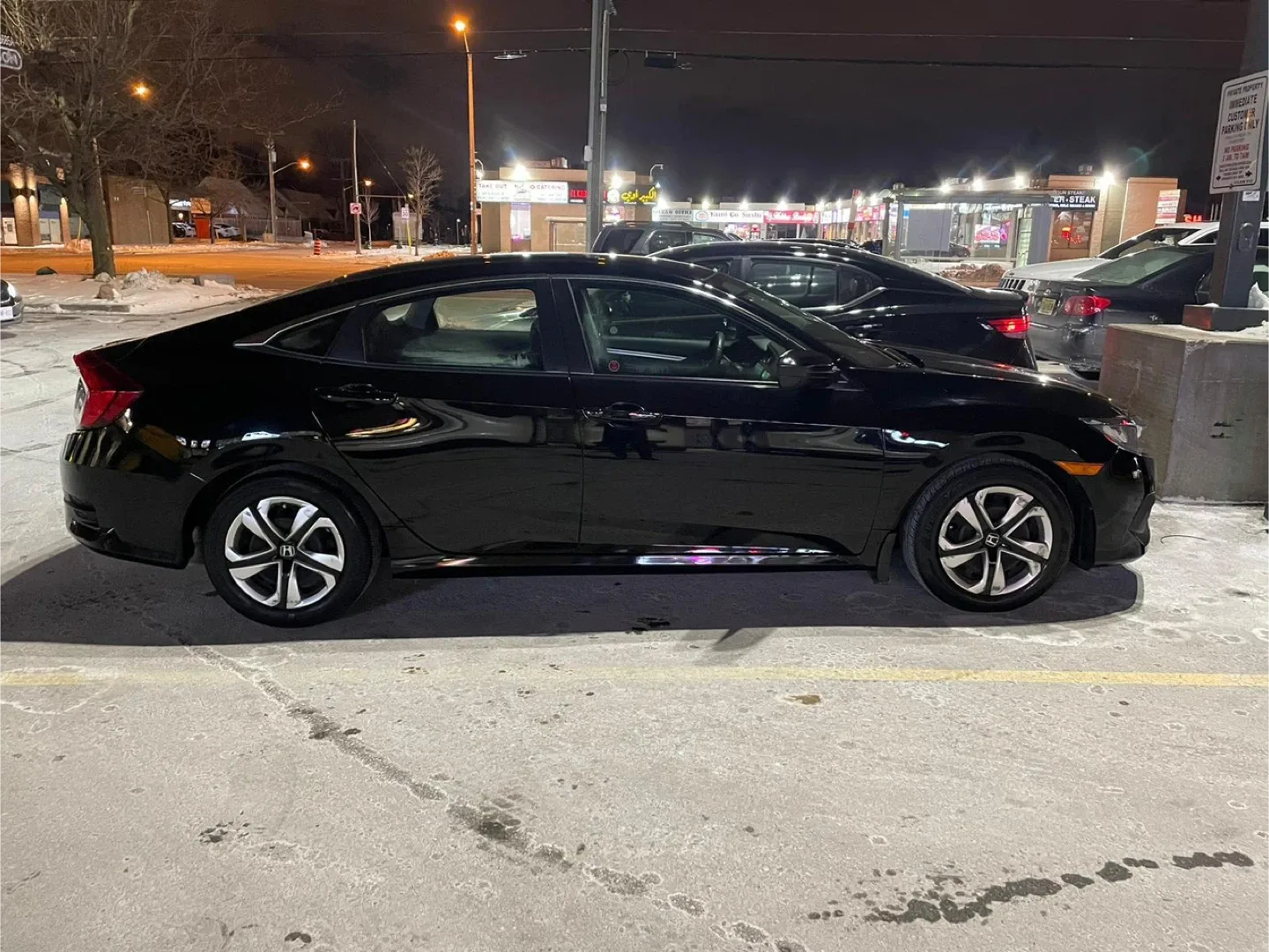 2018 Honda Civic LX - Black image indicator(2)