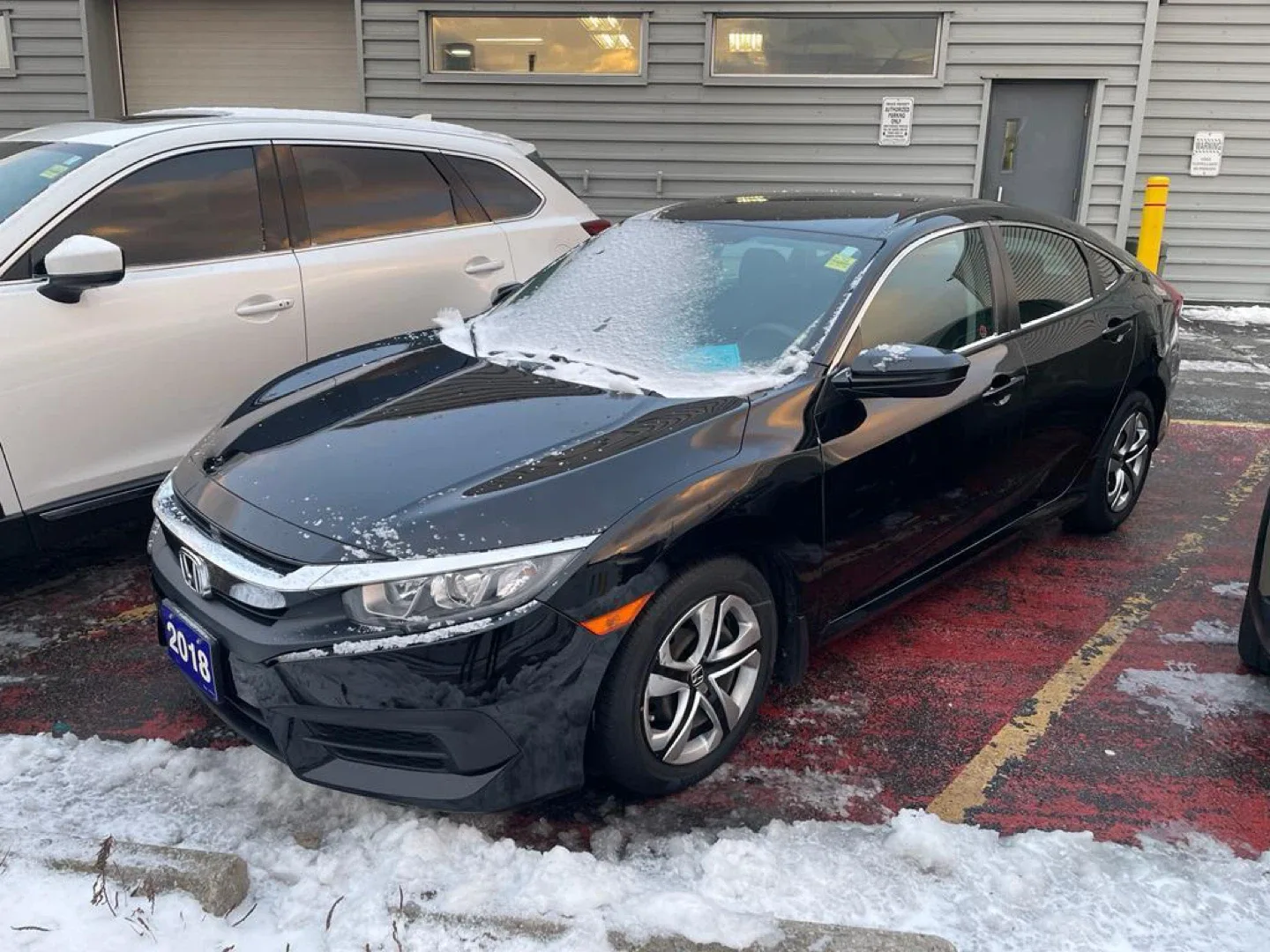 2018 Honda Civic LX - Black image indicator(9)