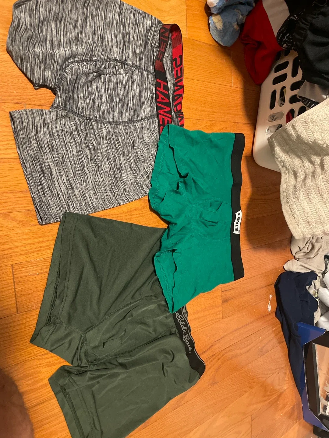 Men's Underwear Bundle: Hanes, Levi's, Eddie Bauer