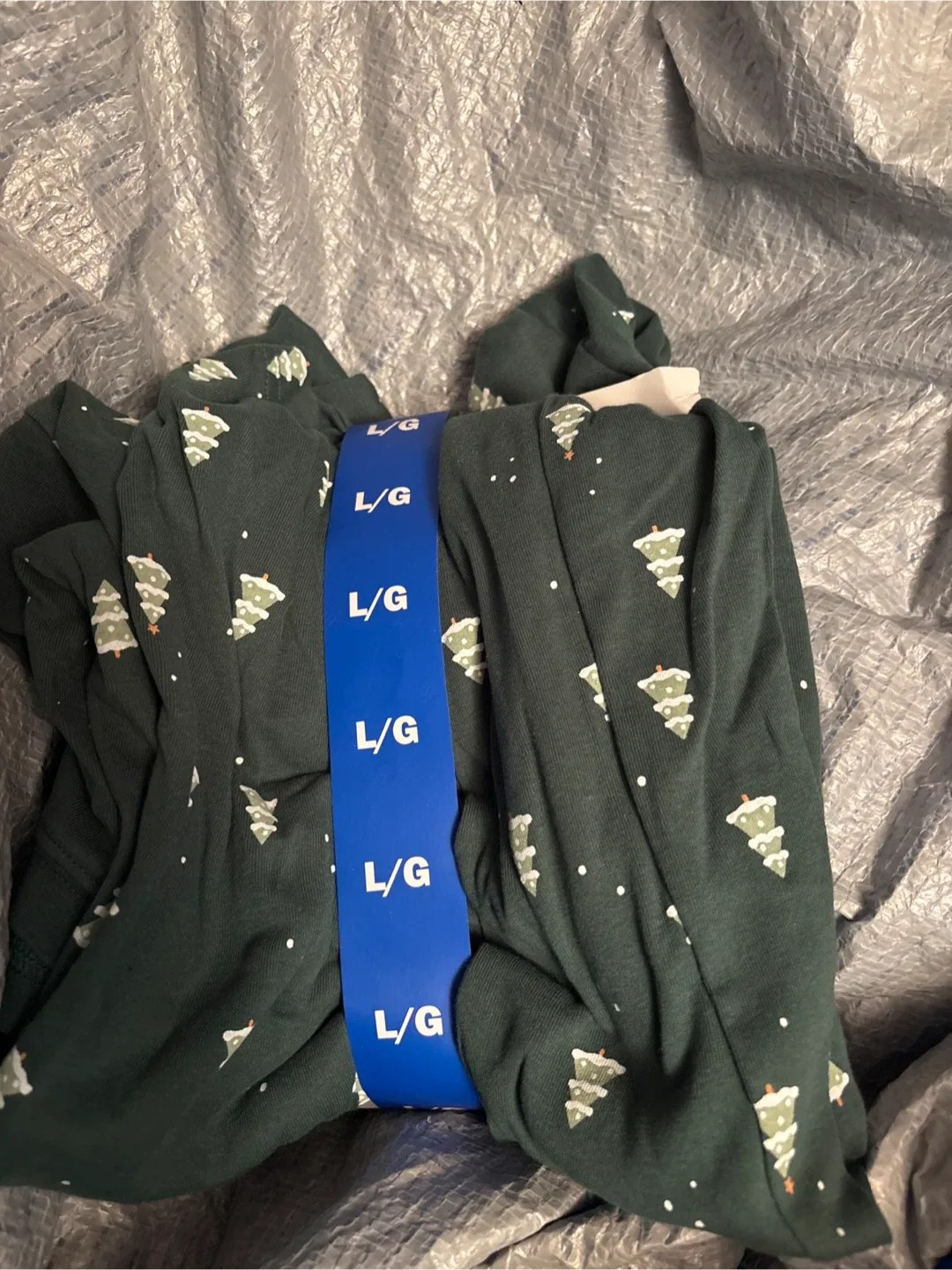 NWOT men’s Petit Lem L Christmas Tree Pajamas