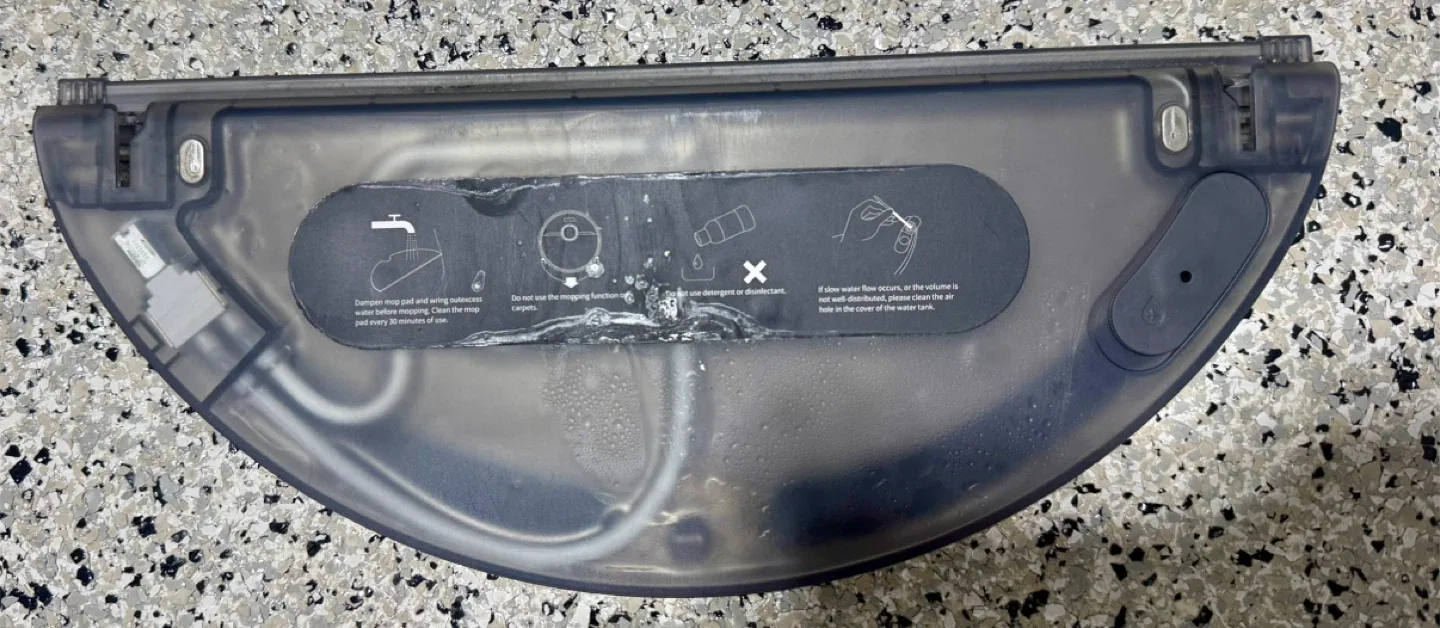 Dreame Robot - Vacuum & Mopping - Urgent Sale!! image indicator(6)