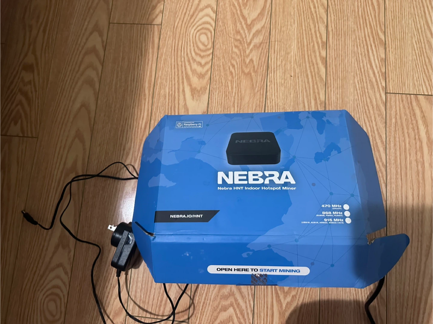 Nebra HNT Indoor Hotspot Miner