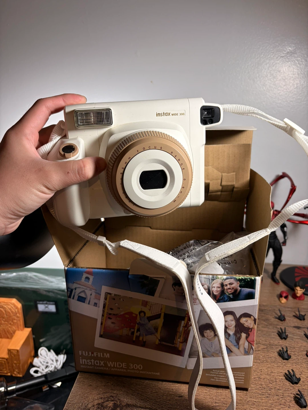 Fujifilm Instax Wide 300 Instant Camera - Toffee - photo 3