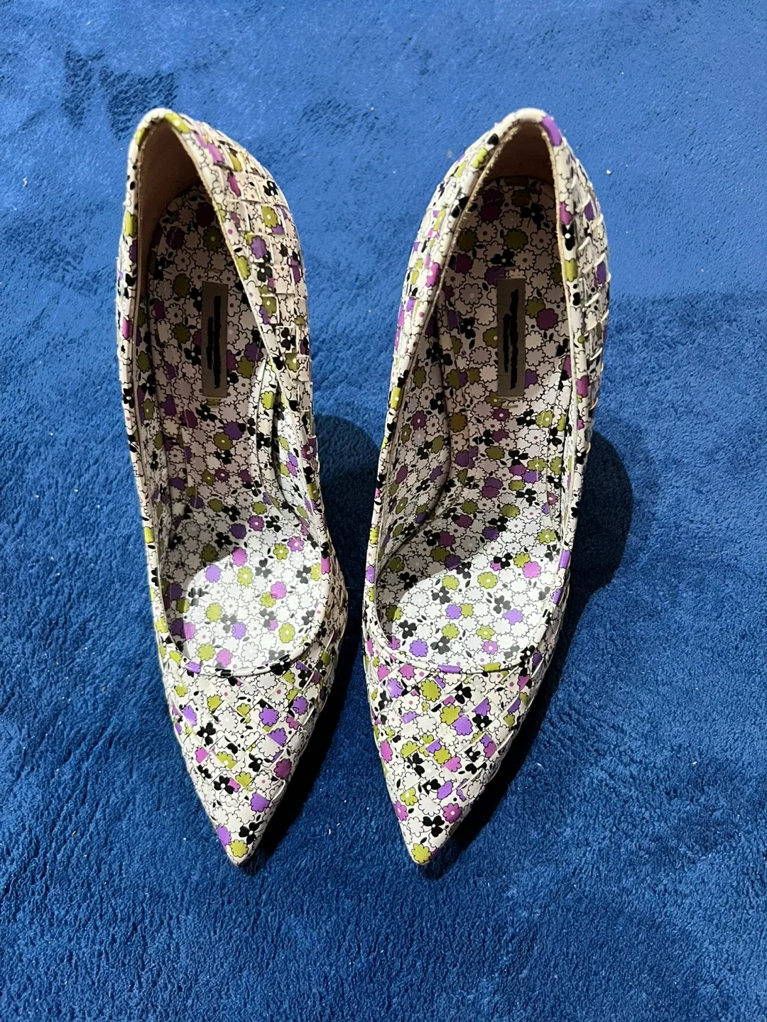 Bottega Veneta Floral Heels - Size 36.5 image indicator(4)