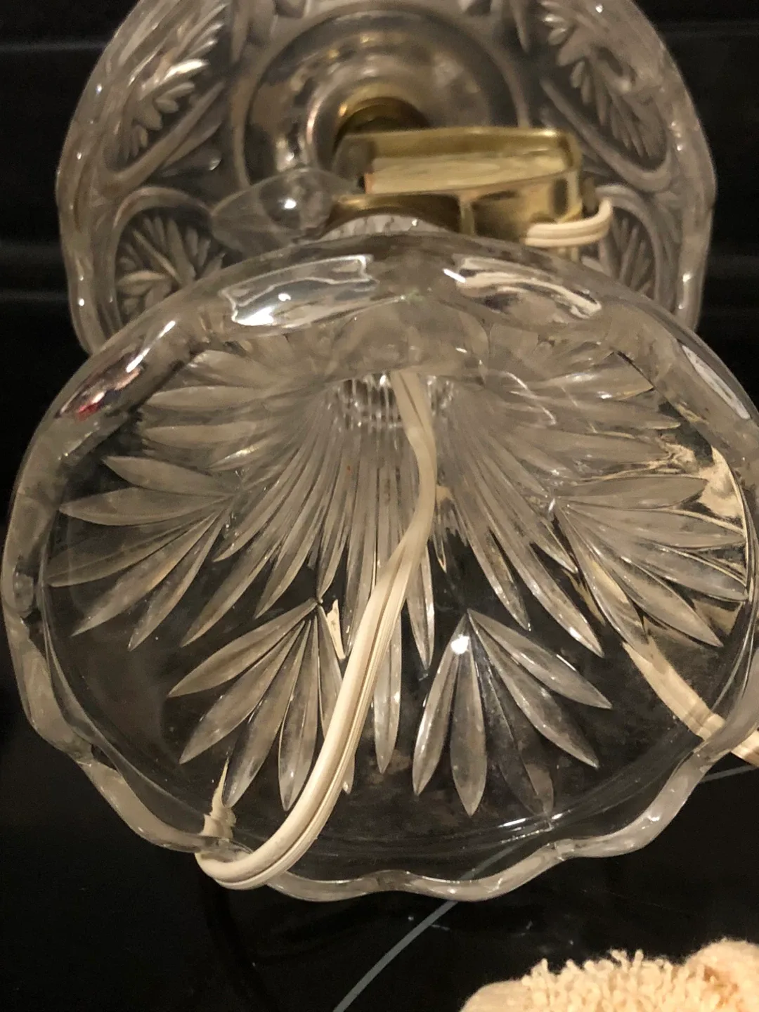 Vintage Lead Crystal Bedside or Vanity Table image indicator(7)