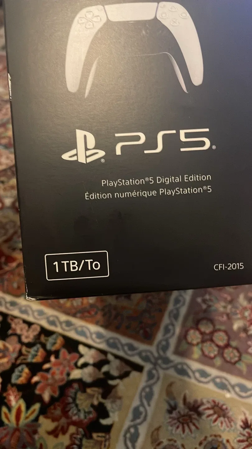 PlayStation 5 Digital Edition 1TB Console image indicator(2)