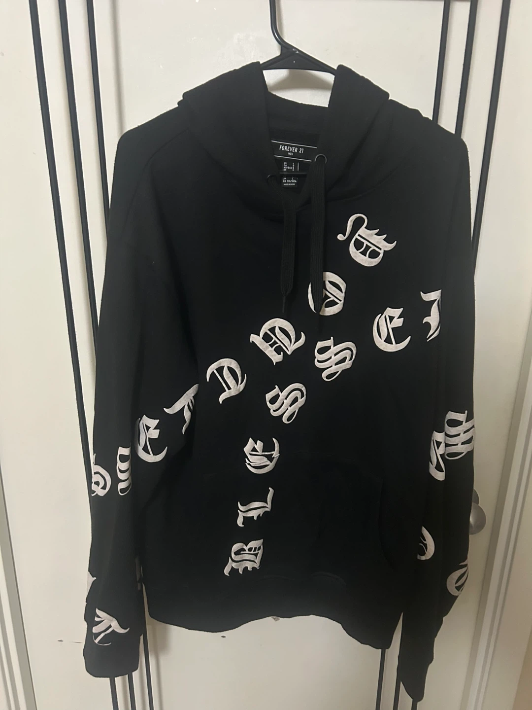 Forever 21 Black Graphic Hoodie - Size L