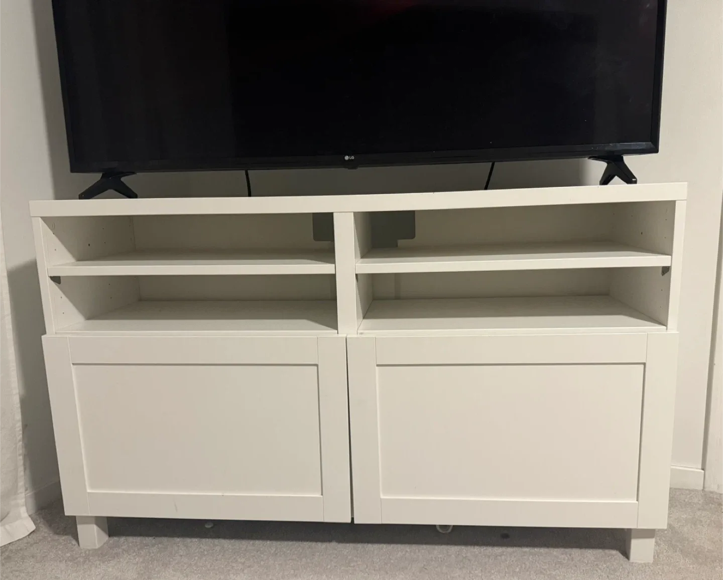 White TV Stand image indicator(2)