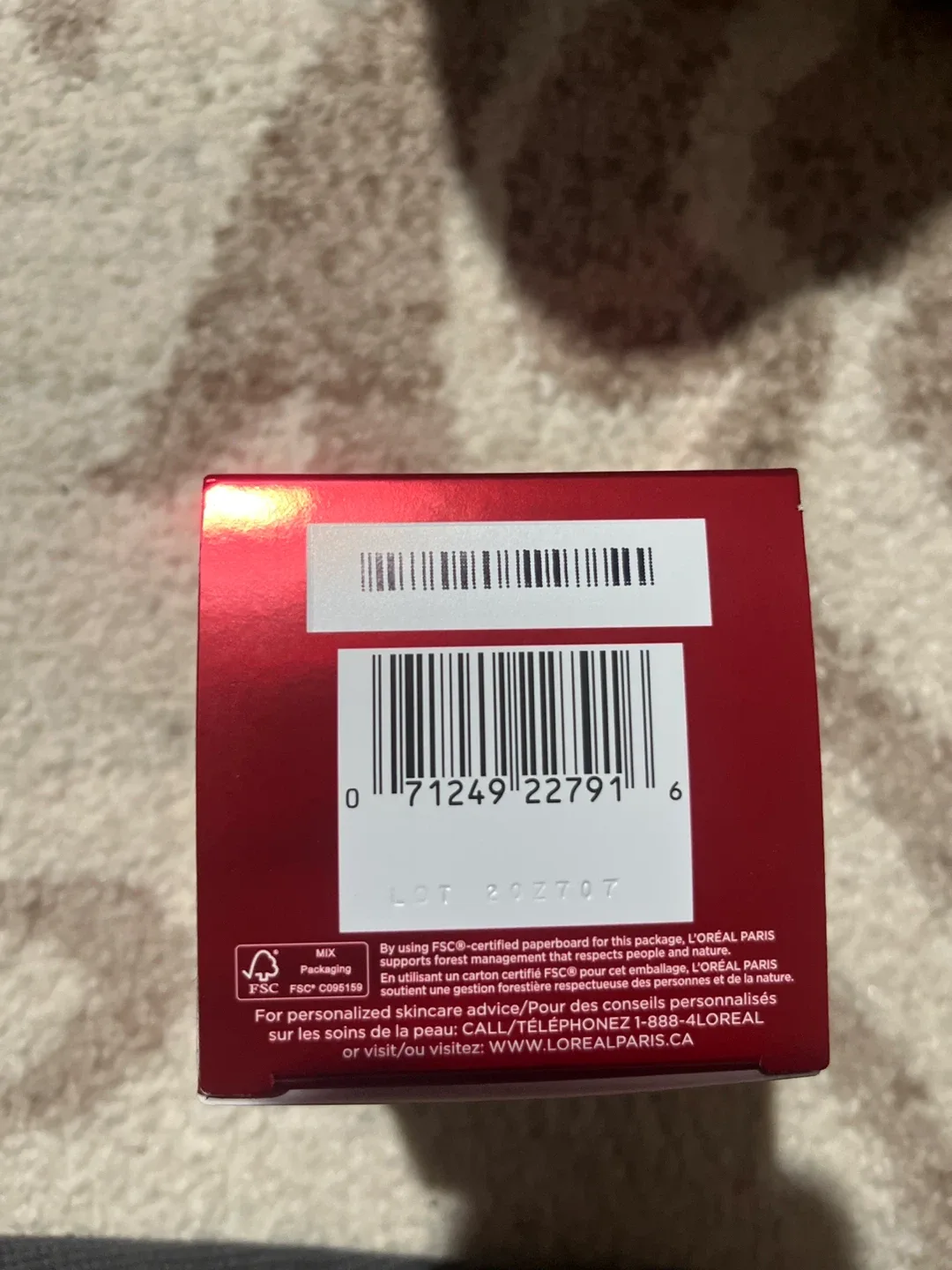 L'Oréal Revitalift Triple Power LZR Anti-Aging Moisturizer image indicator(3)