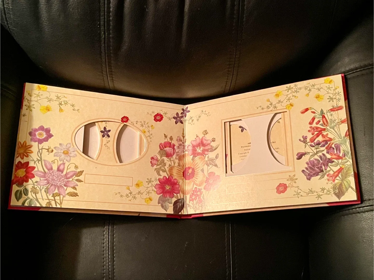 #cleanout NEW Classic Floral Photograph Album image indicator(3)