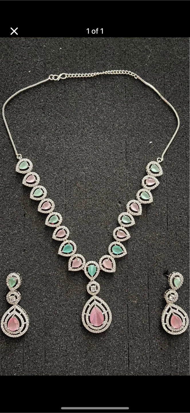 Necklace & Earring Set