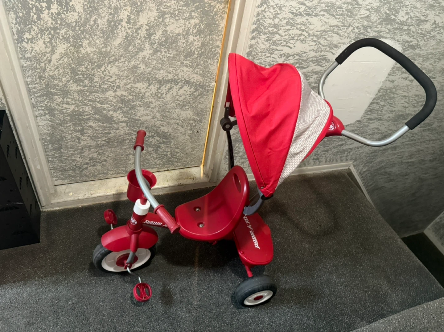 Radio Flyer 4-in-1 Stroll 'N Trike - Red - photo 2