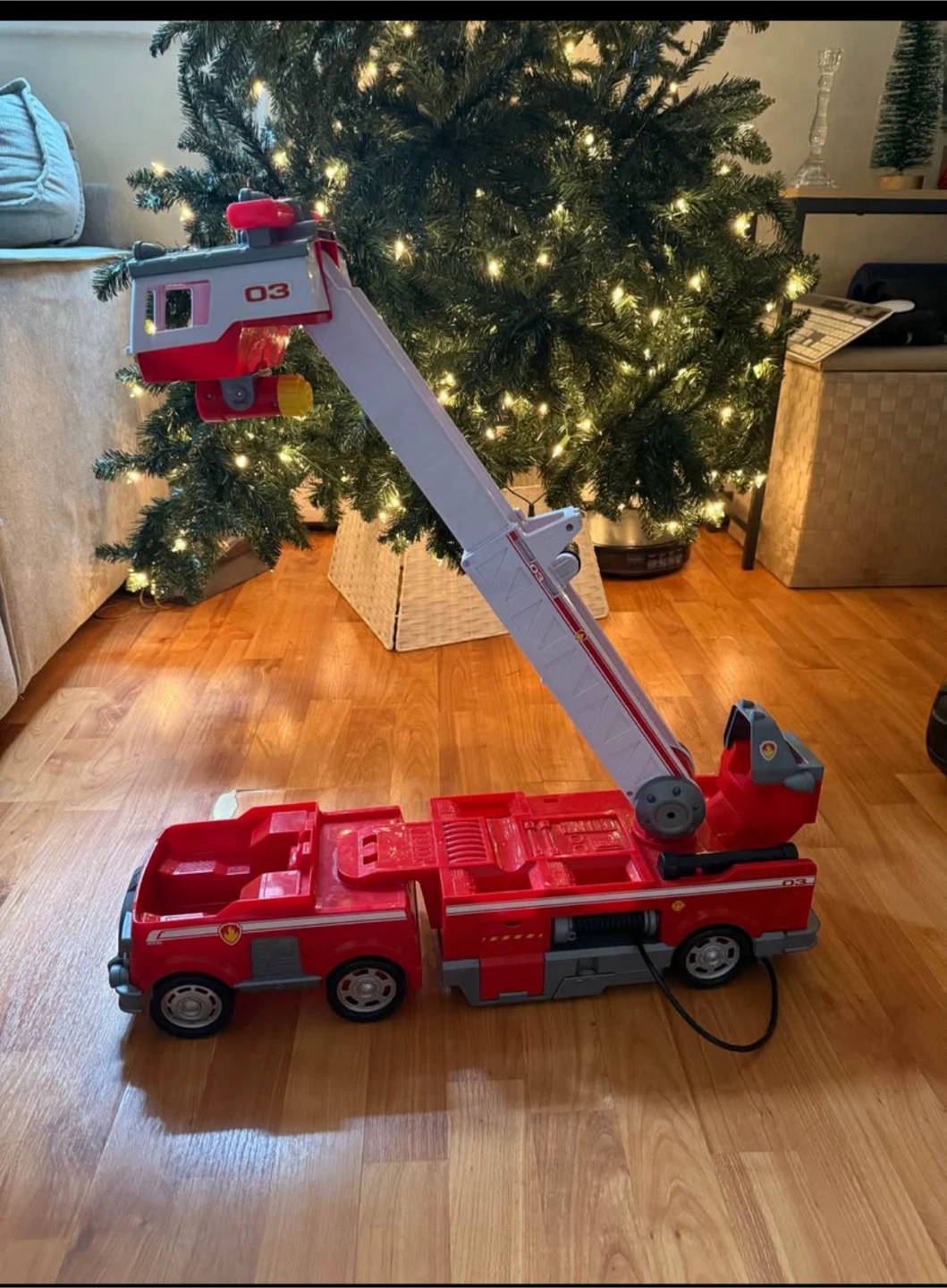 Paw Patrol Marshall's Transforming Fire Truck - photo 2