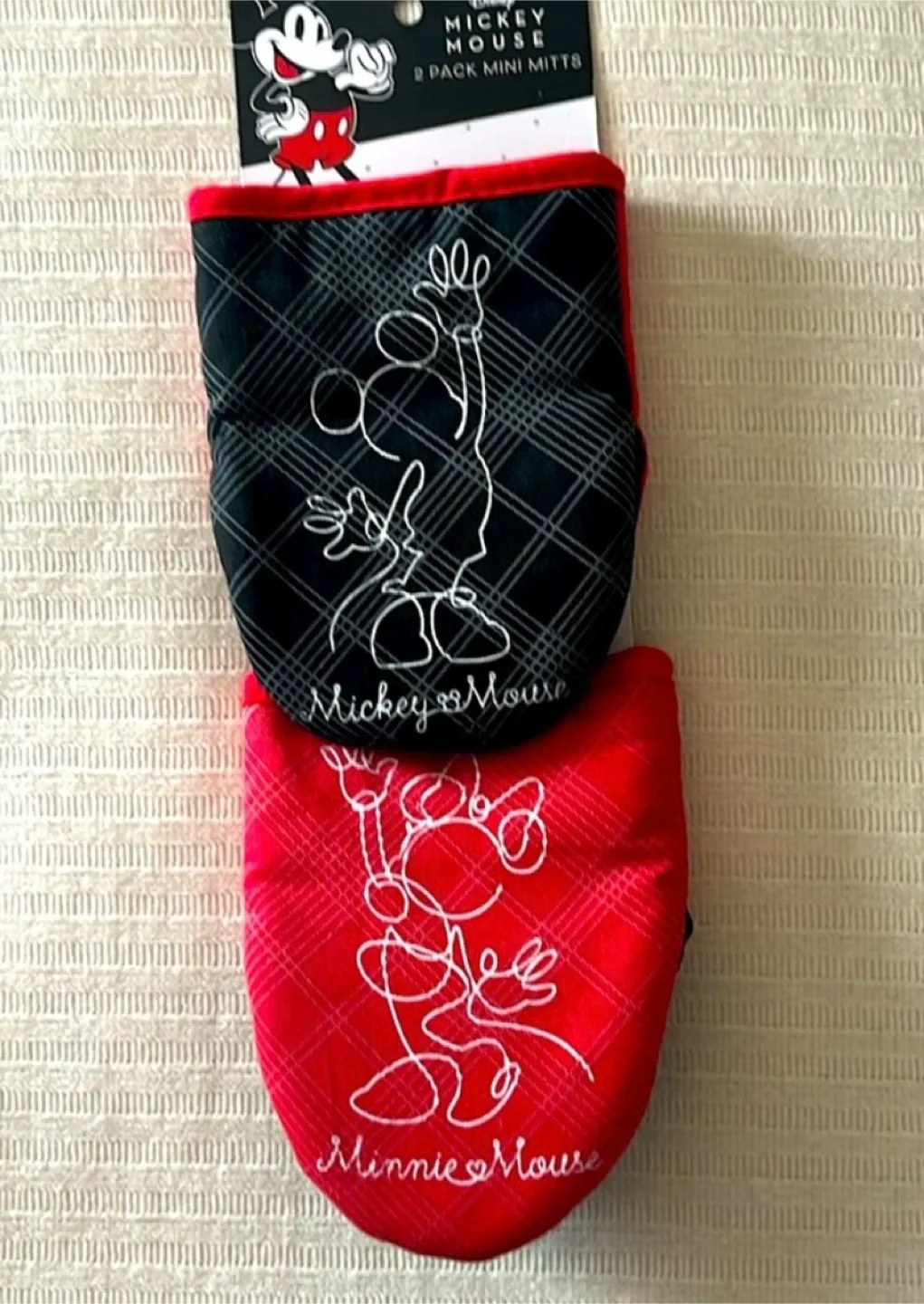 New Disney Mickey Mouse Mini Mitts 2-Pack - New