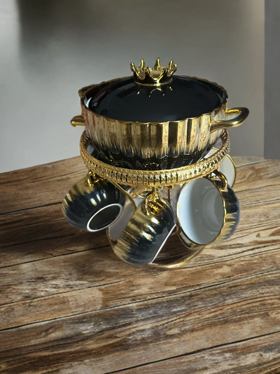 Black & Gold Soup Tureen Set