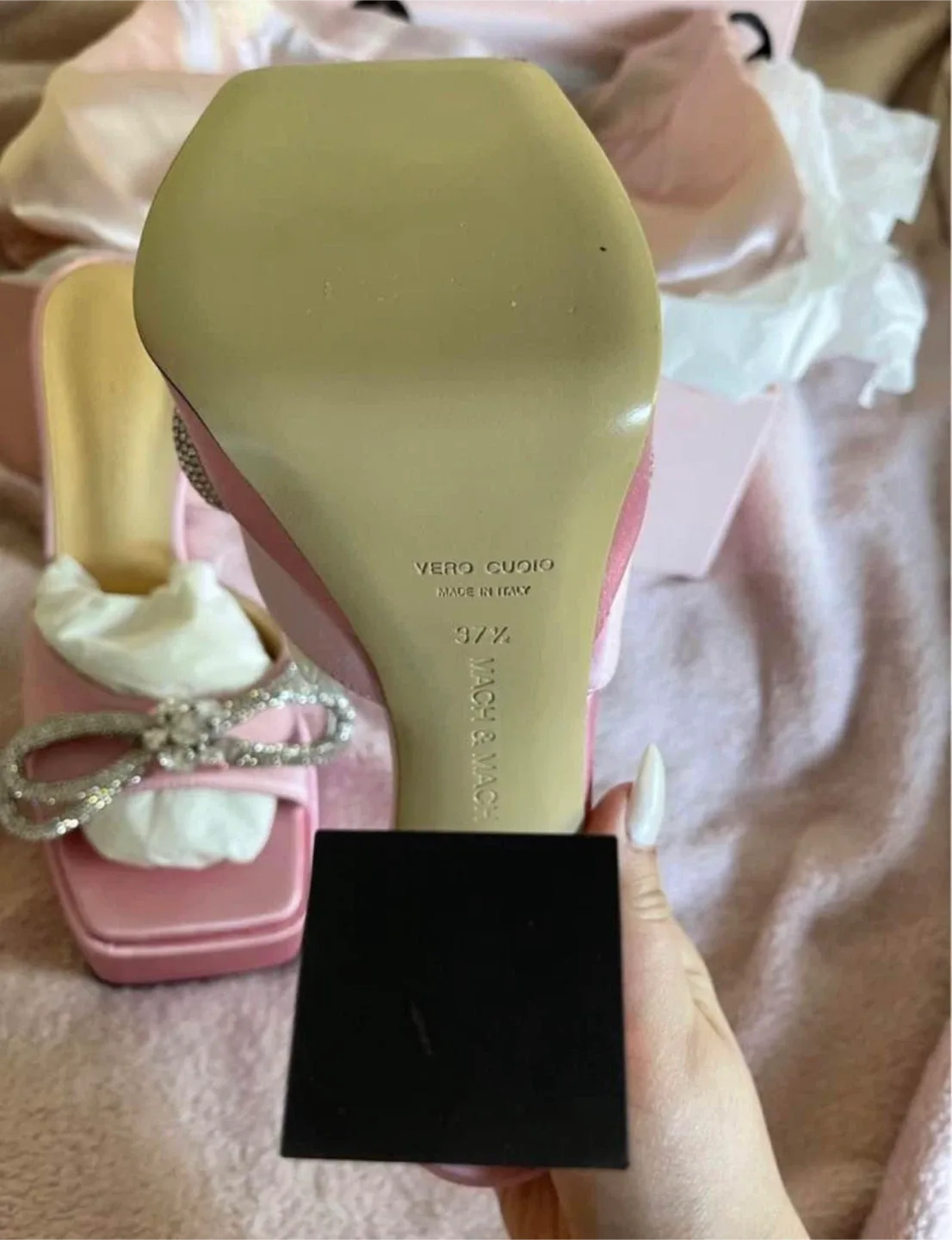 Mach & Mach Pink Crystal Bow Heels - Size 37.5 image indicator(2)