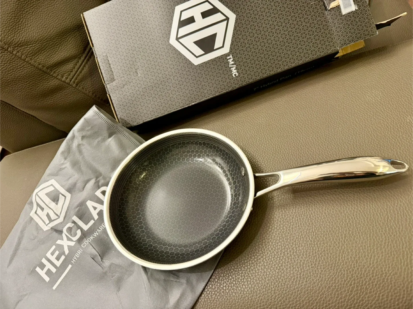 HexClad 7-Inch Hybrid Nonstick Fry Pan