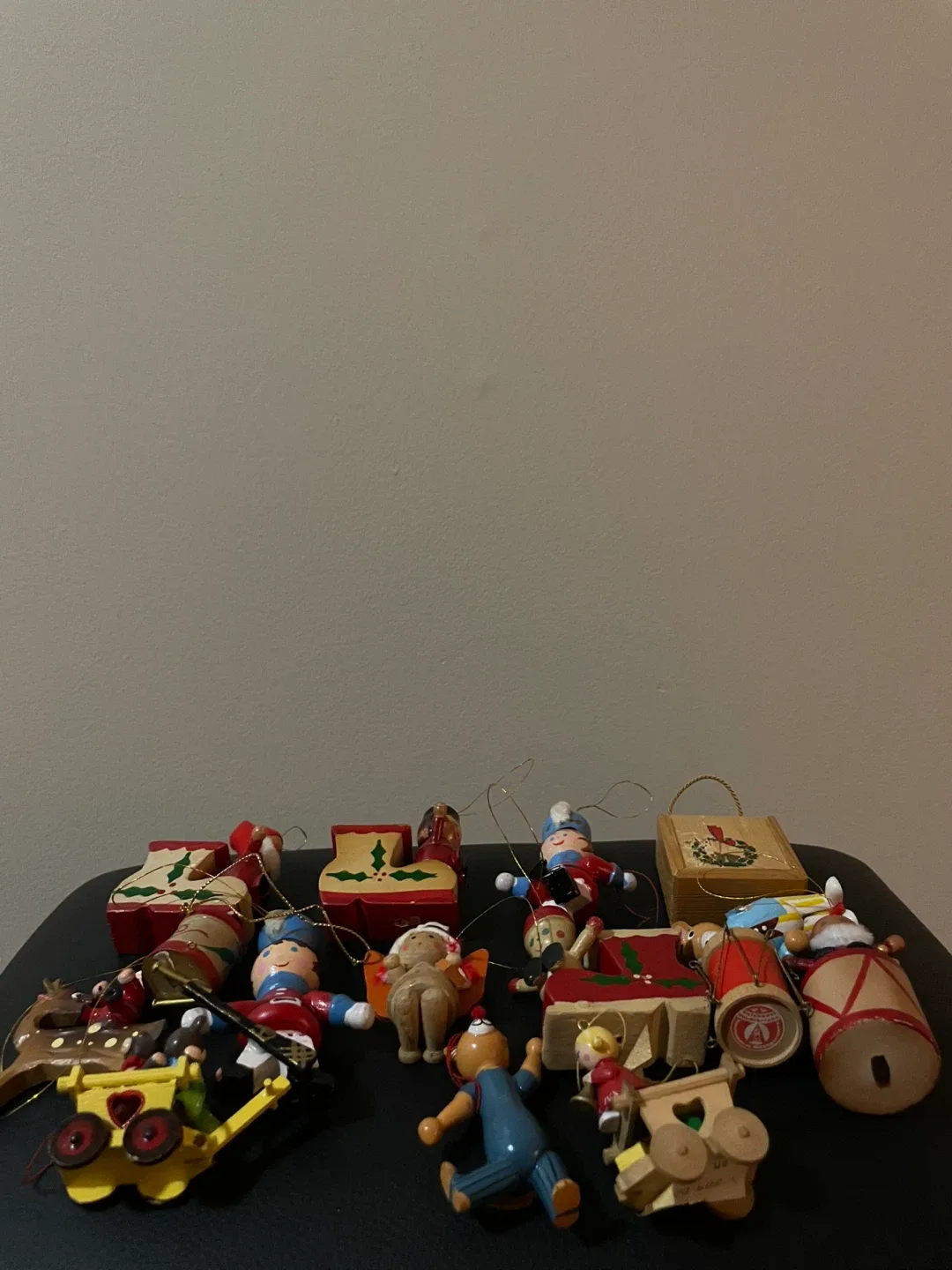 Vintage wooden Christmas ornaments image indicator(5)