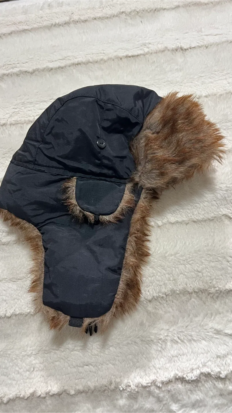 Aviator style hat - youth, one size image indicator(2)