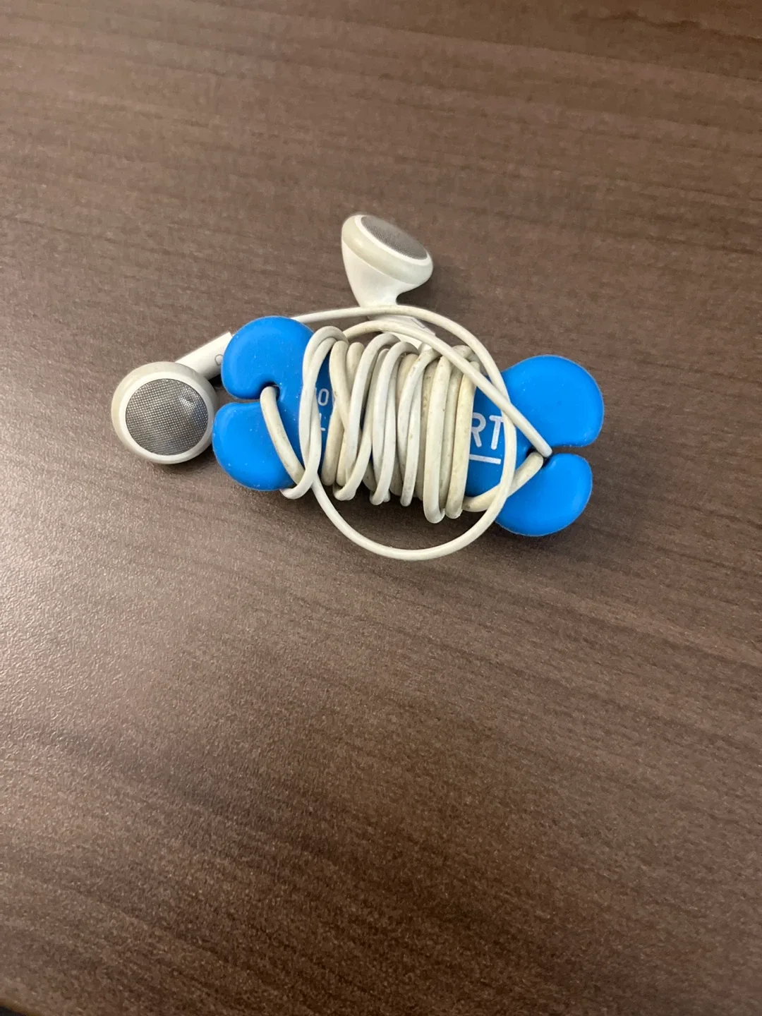 Earbuds with Cord Organizer #Cleanout