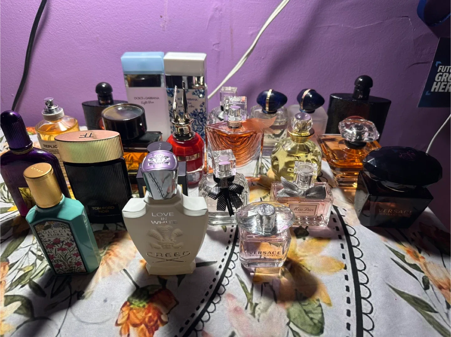 Mixed Perfume Lot image indicator(2)